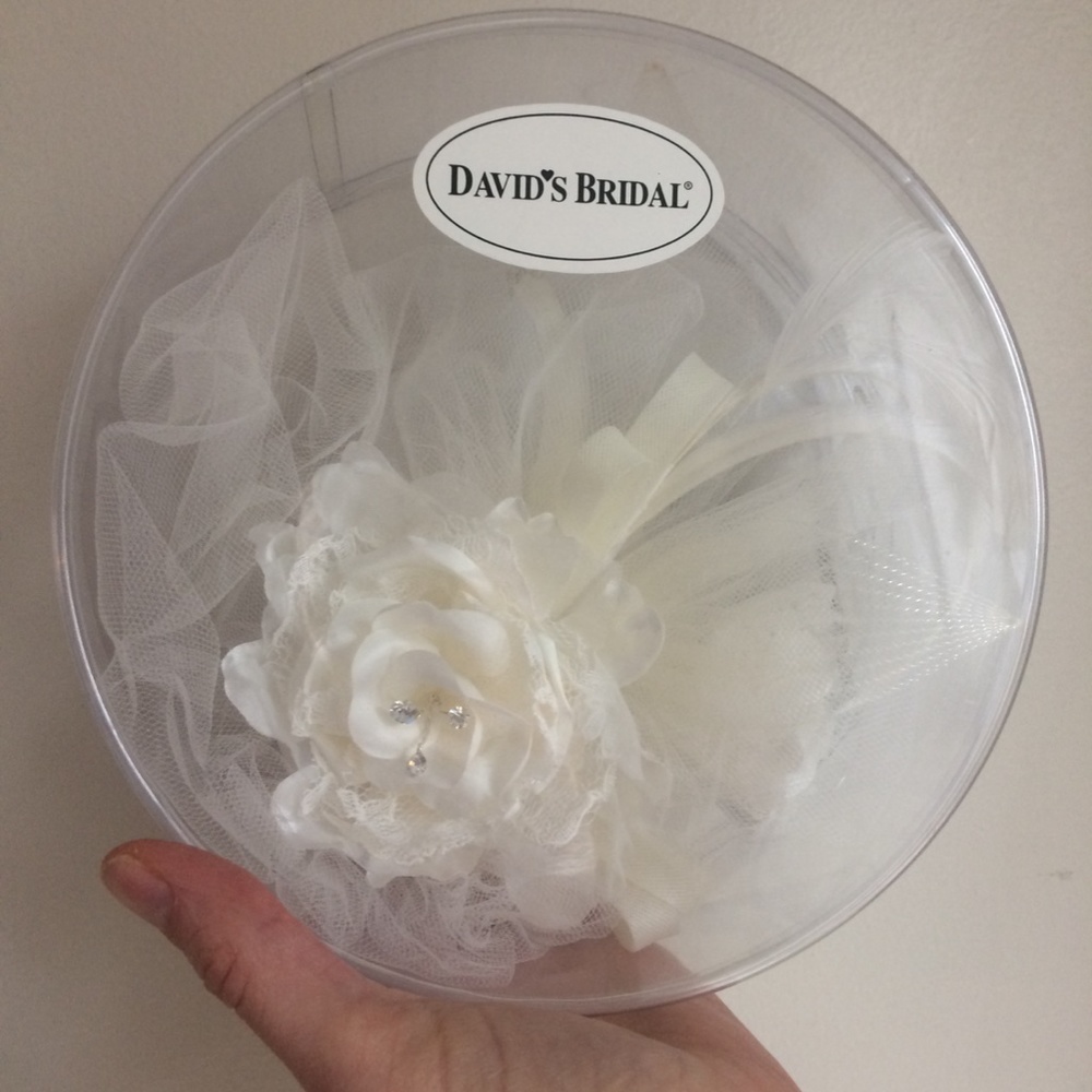 Bridal Vintage Hat w/ Attached Flowers and Blusher